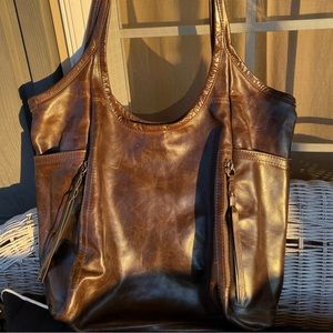 Rough & Tumble 7 pocket Tote